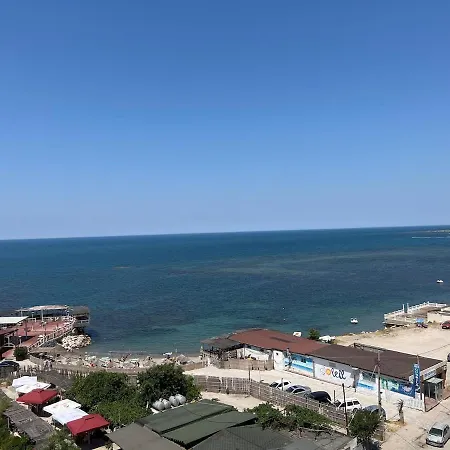 Apartment Lovely Seaview - 2bdr *